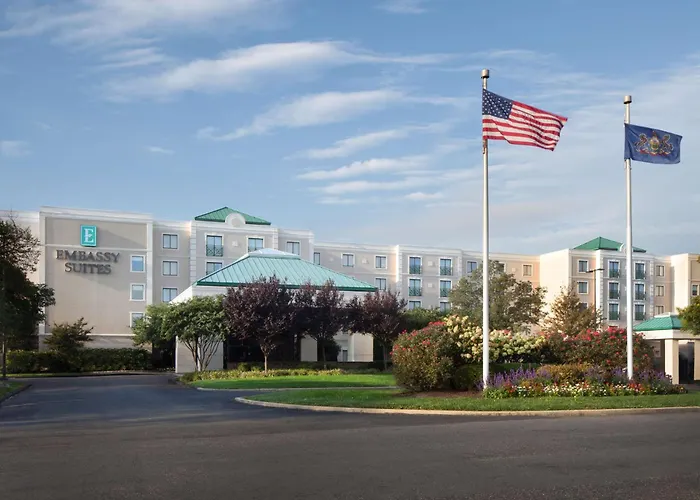 Top Hotels Near Philadelphia Airport Offering Free Parking