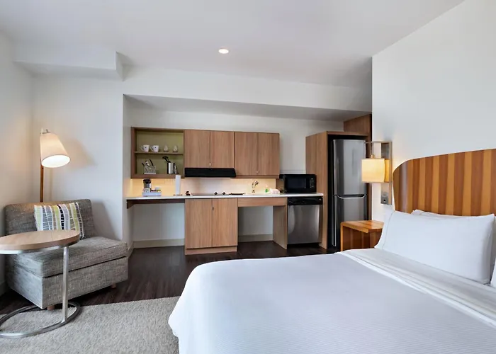 Top-Rated Austin TX Airport Hotels