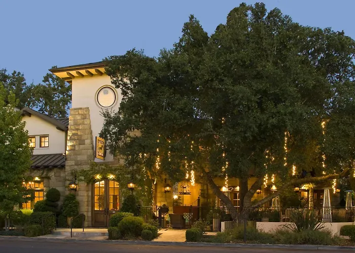 Finest 5-Star Hotels in Paso Robles, California